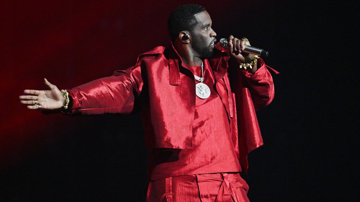 Diddy met with jail applause after winning acquittals – NBC New York