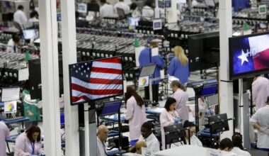 Trump’s pressure on Apple to make All-American phones ignores the last tech giant that tried and failed