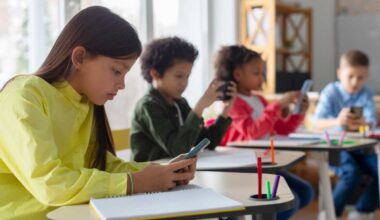 Cellphone ban will start at NYC Public Schools in September; here’s what to know