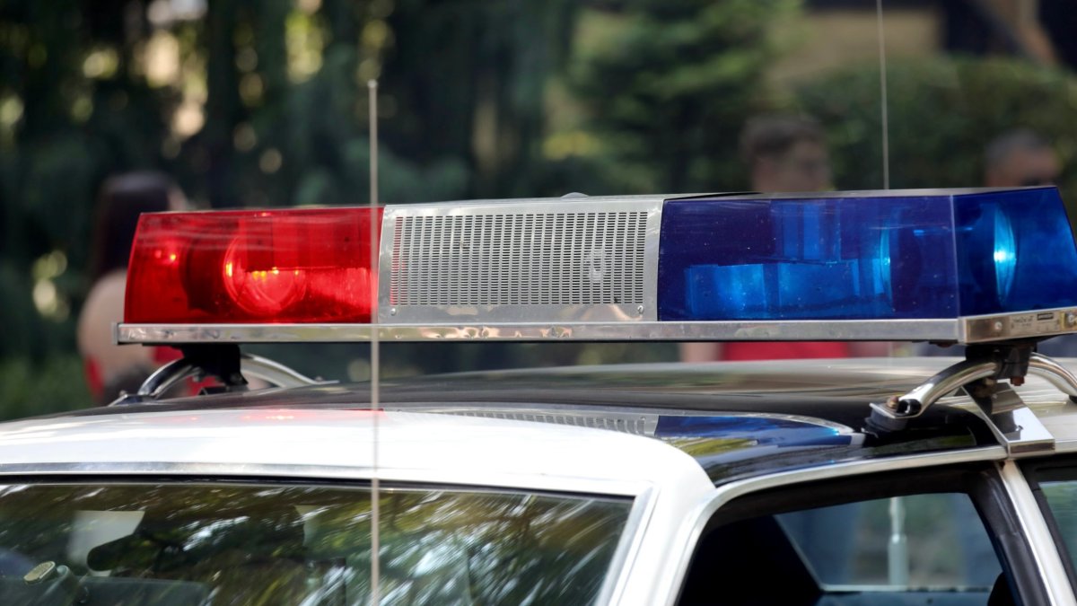 Thieves steal 40 boxes of meat from truck as driver slept, police say – NBC10 Philadelphia