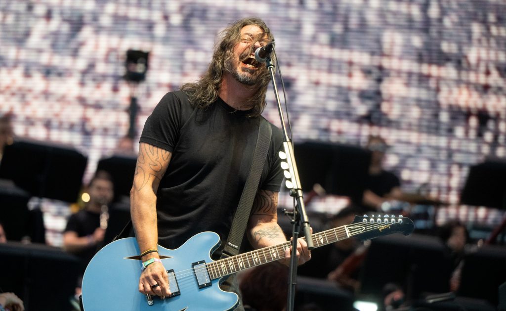 Foo Fighters Release New Song, Pay Tribute To Former Band Members