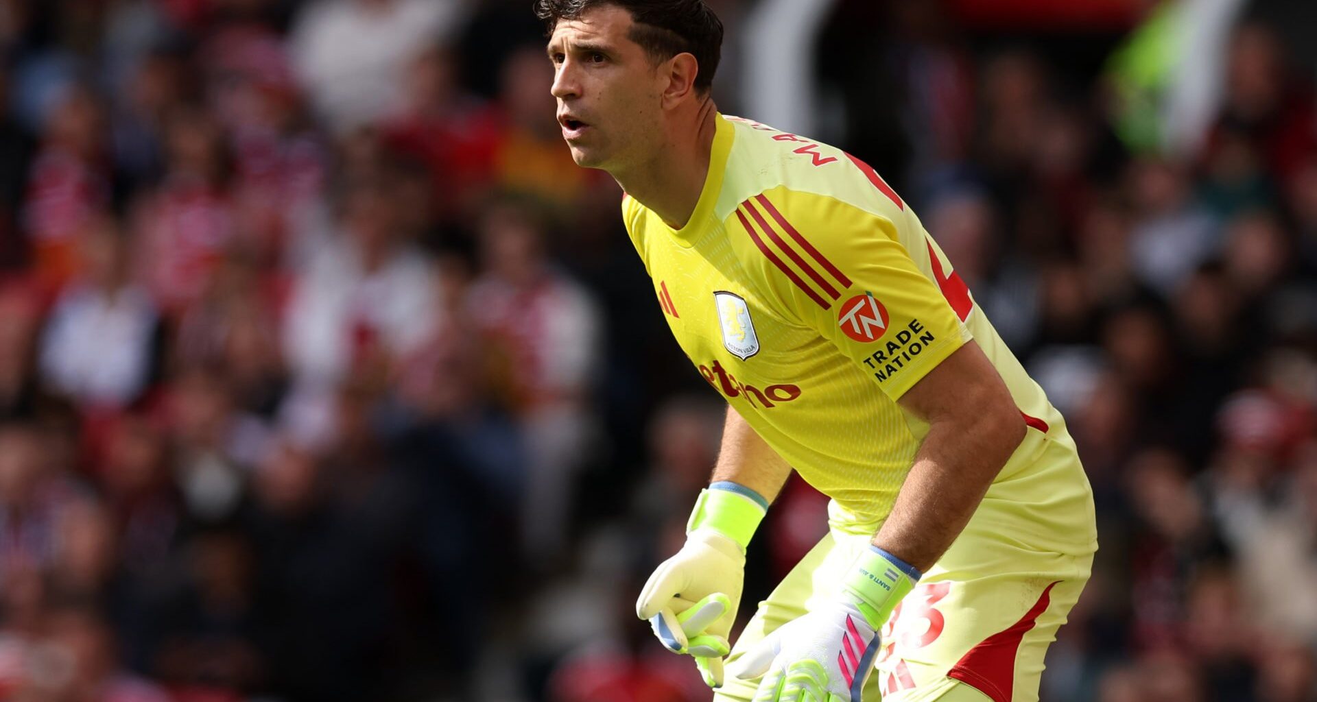 Man United's stance on signing Emiliano Martinez after loan proposal to Aston Villa