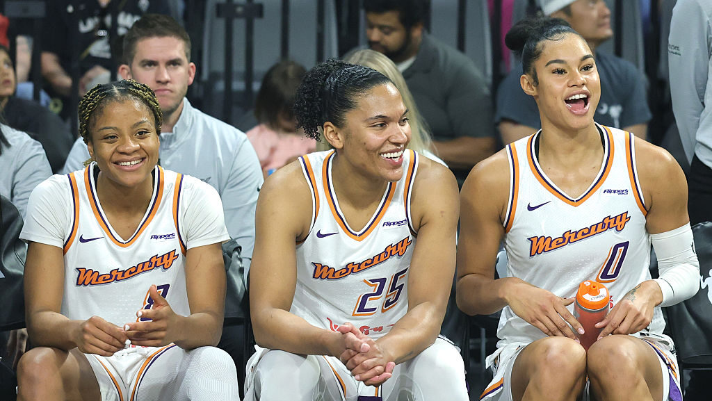 THe Phoenix Mercury earned high marks in ESPN's midseason grades....
