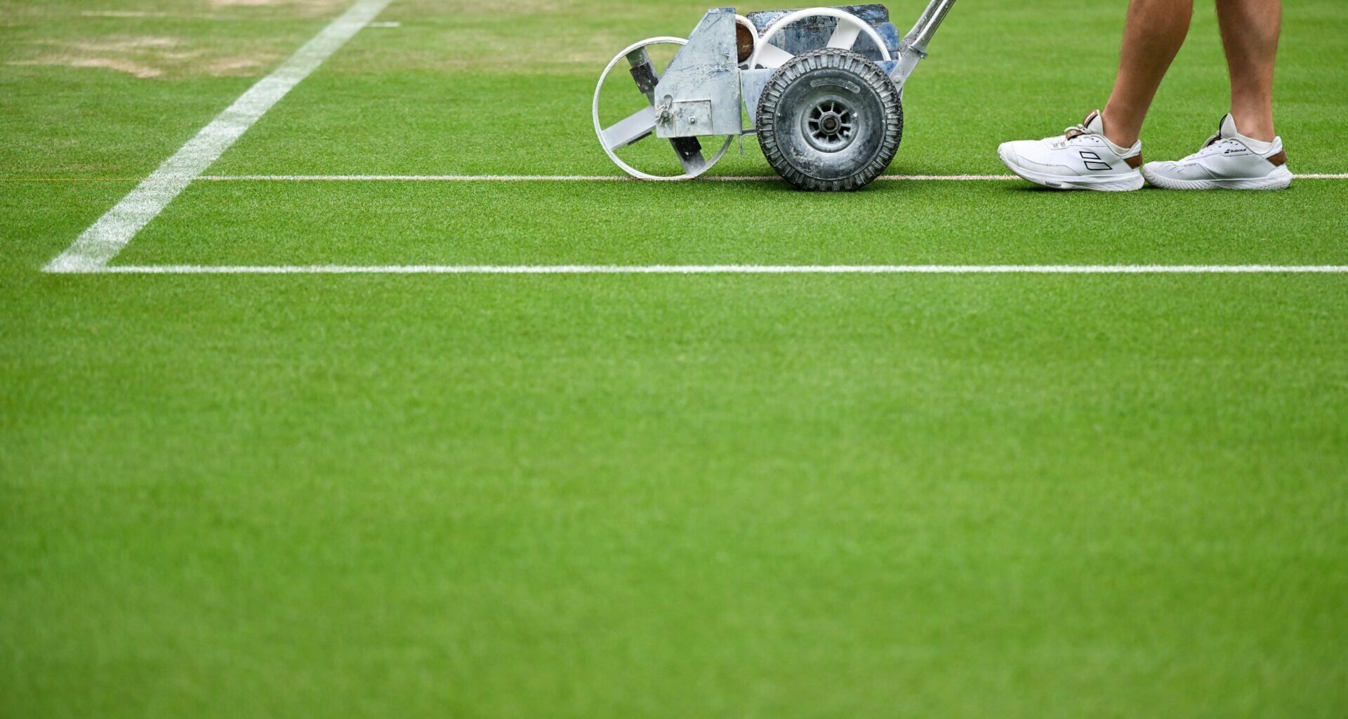 Tennis fans say they ‘hate’ what has happened to the courts at Wimbledon this year which is being called 'really bad'