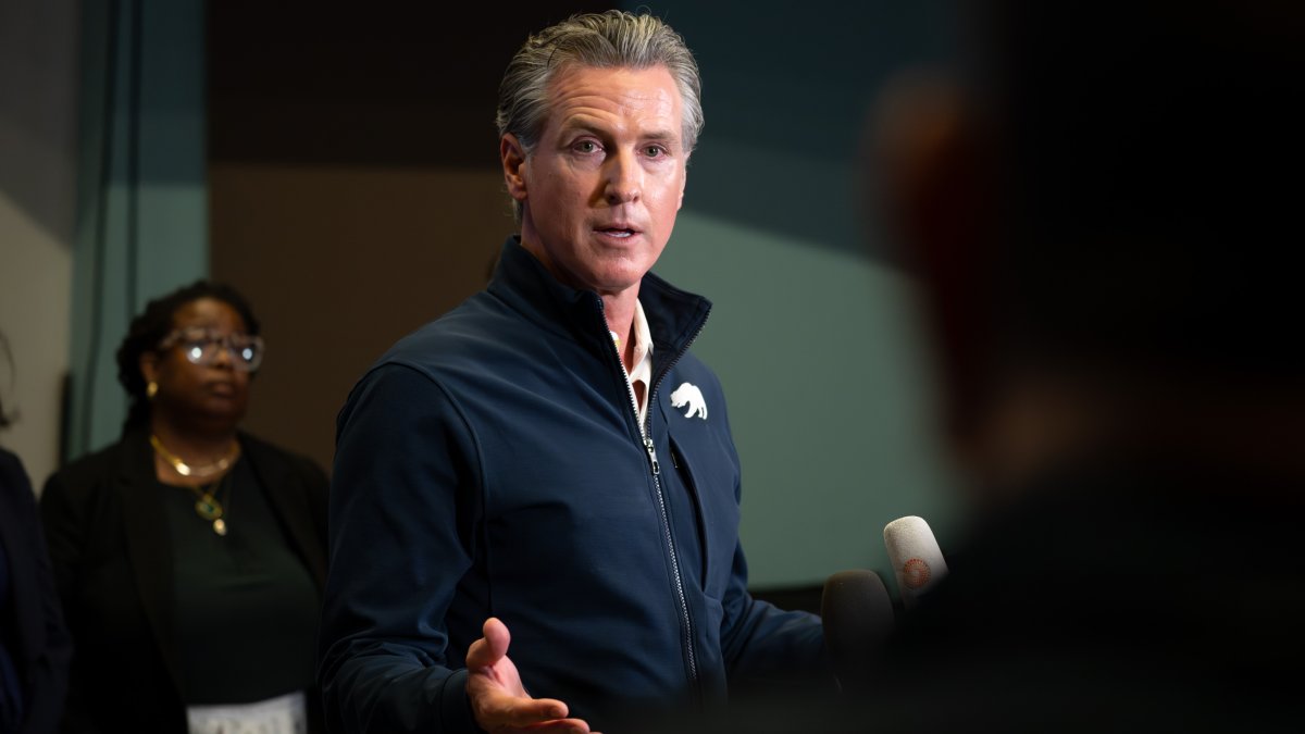 Newsom exempts LA fire burn zones from state duplex law – NBC Los Angeles