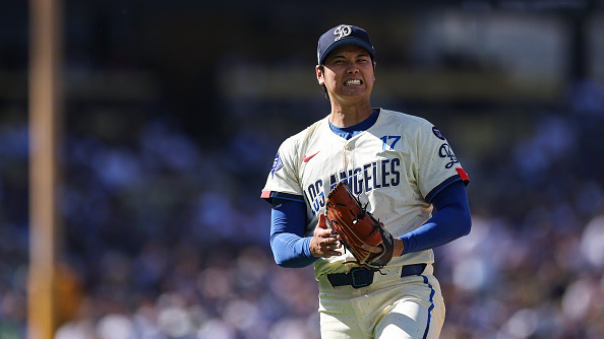 Astros spoil Shohei Ohtani’s birthday with 6-4 victory, handing Dodgers first series loss in a month – NBC Los Angeles