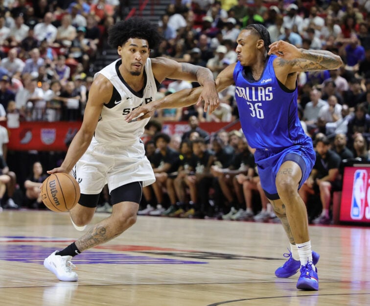 Dylan Harper dribbles ball for San Antonio Spurs