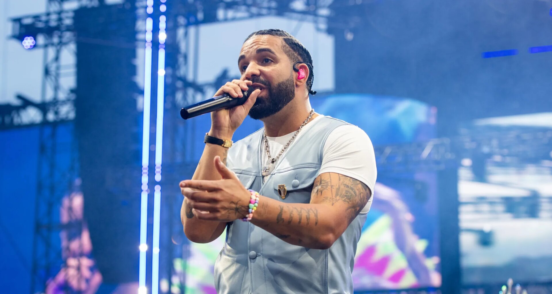 Drake Postpones Manchester Show At The Last Minute, Citing "Travel Logistics"
