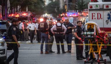 Gunman kills 4, including NYPD officer, in NYC office shooting – NBC New York