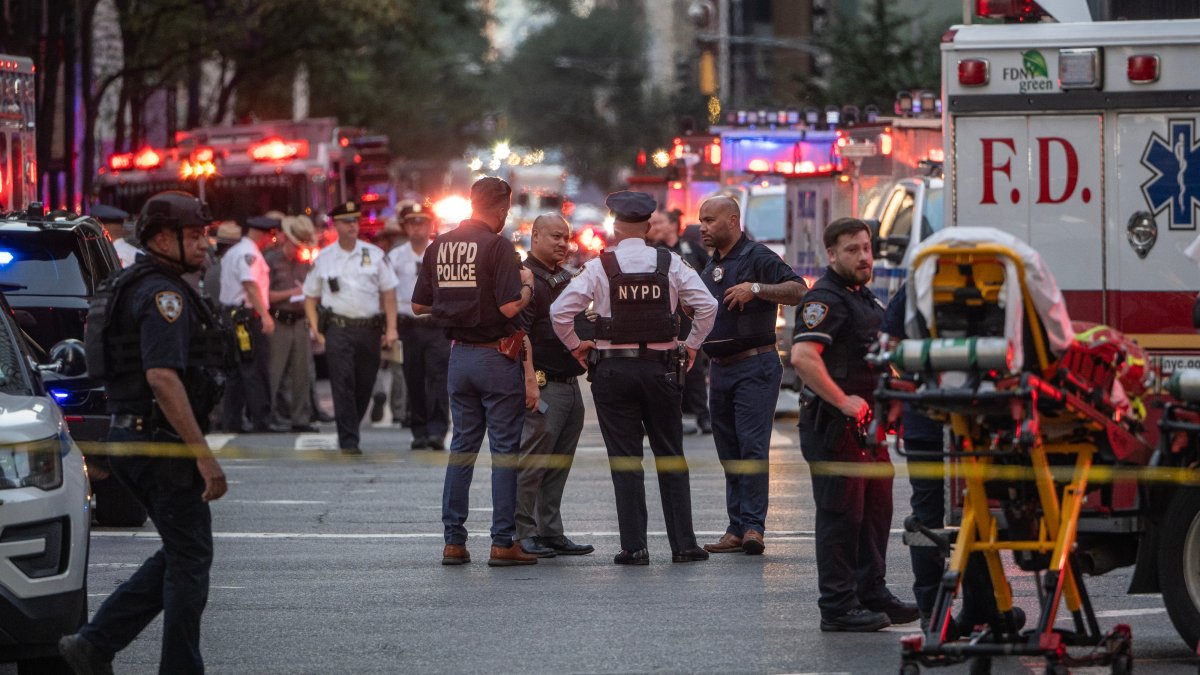 Gunman kills 4, including NYPD officer, in NYC office shooting – NBC New York