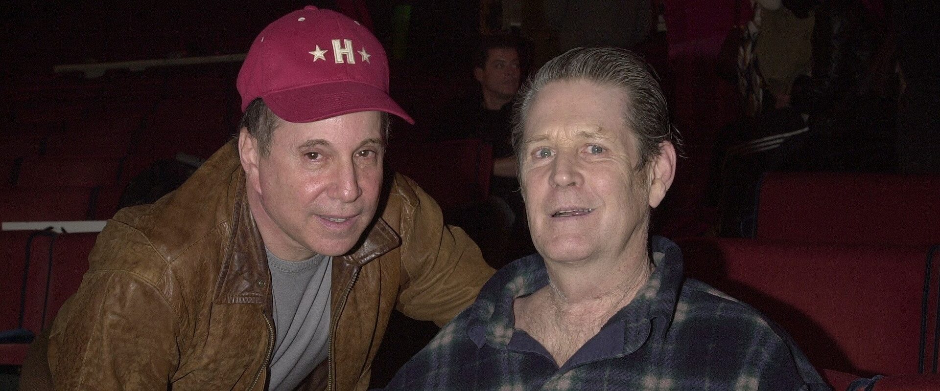 Watch Paul Simon’s Gentle Acoustic Cover of The Beach Boys’ “Surfer Girl” from a Star-Studded 2001 Brian Wilson Tribute