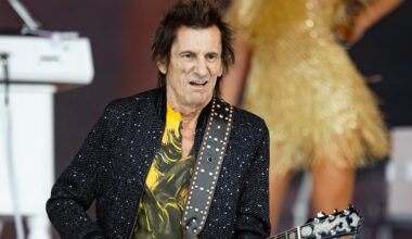 Ooh La La!: Rolling Stones Guitarist Ronnie Wood Celebrating His 60-Year Career with New Compilation, ‘Fearless’