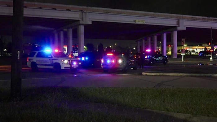 1 killed in crash, another questioned for possible DWI in SW Houston