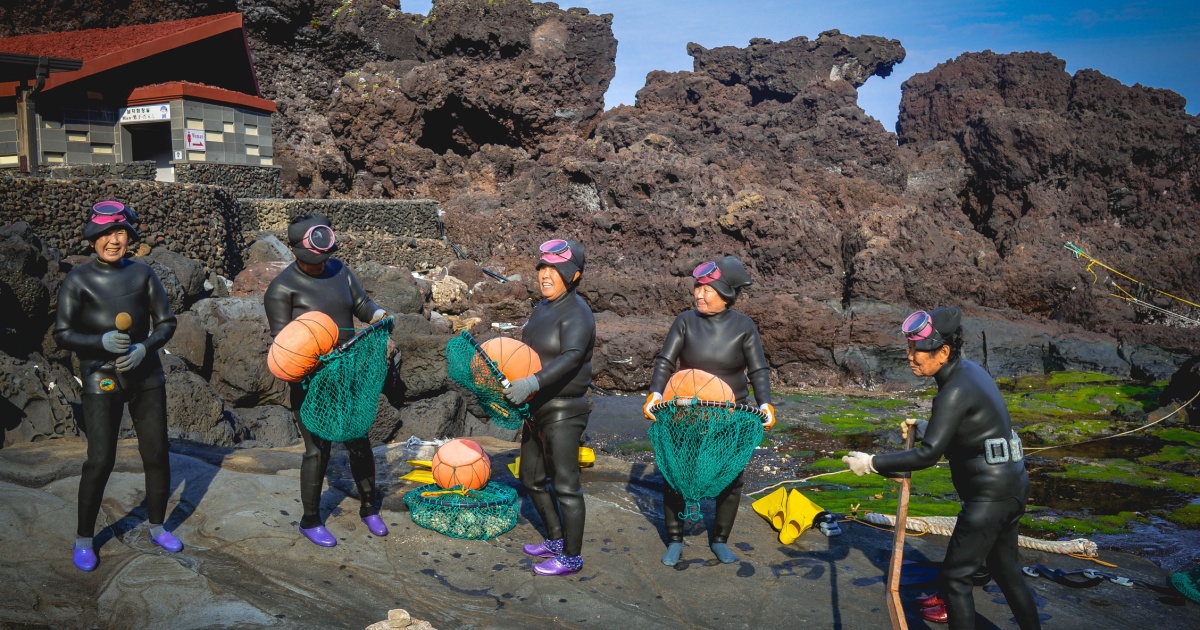 Haenyeo divers preparing for a dive