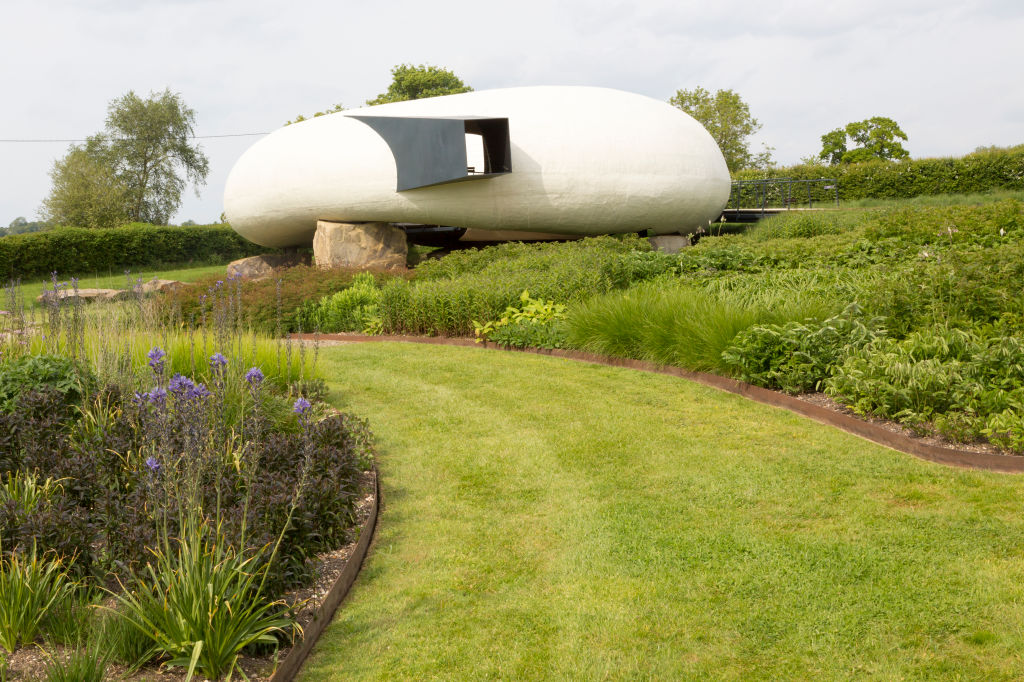 Hauser and Wirth art gallery, restaurant and garden, Durslade Farm, Bruton, Somerset, England, UK gardens designed by Piet Oudolf. (Photo by: Geography Photos/Universal Images Group via Getty Images)