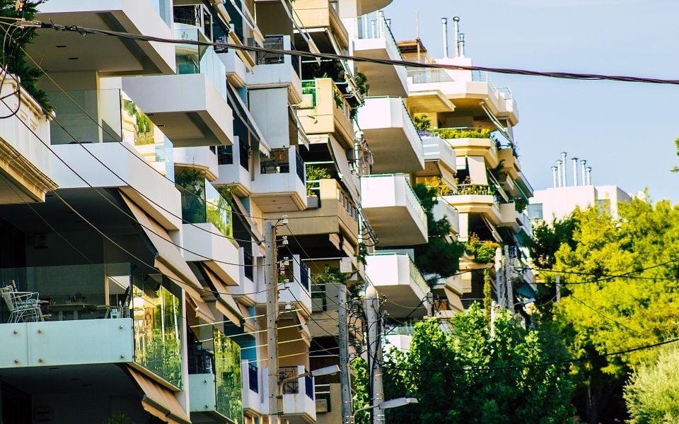 Uneven burden on tenants | eKathimerini.com