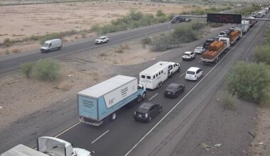 I-10 reopens after crash on westbound lanes south of Phoenix...