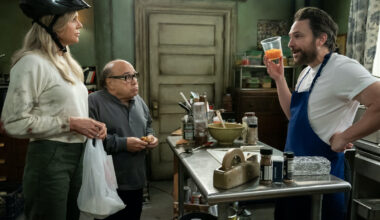 Kaitlin Olson as Dee, Danny DeVito as Frank, Charlie Day as Charlie (Patrick McElhenney/FX)