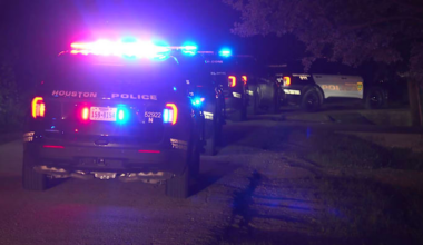 Property owner shoots 2 alleged copper wire thieves in north Houston