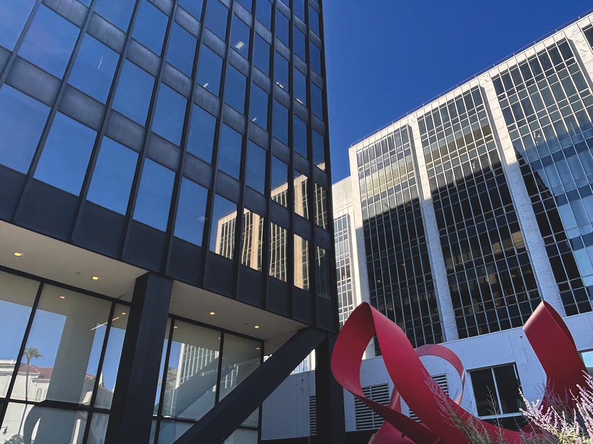 Flagstar Adds Entertainment Group To L.A.