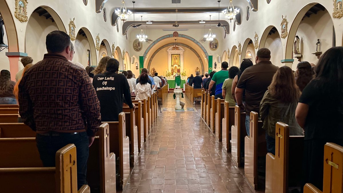 Prayers for immigrants as court order challenges ICE enforcement actions – NBC 7 San Diego