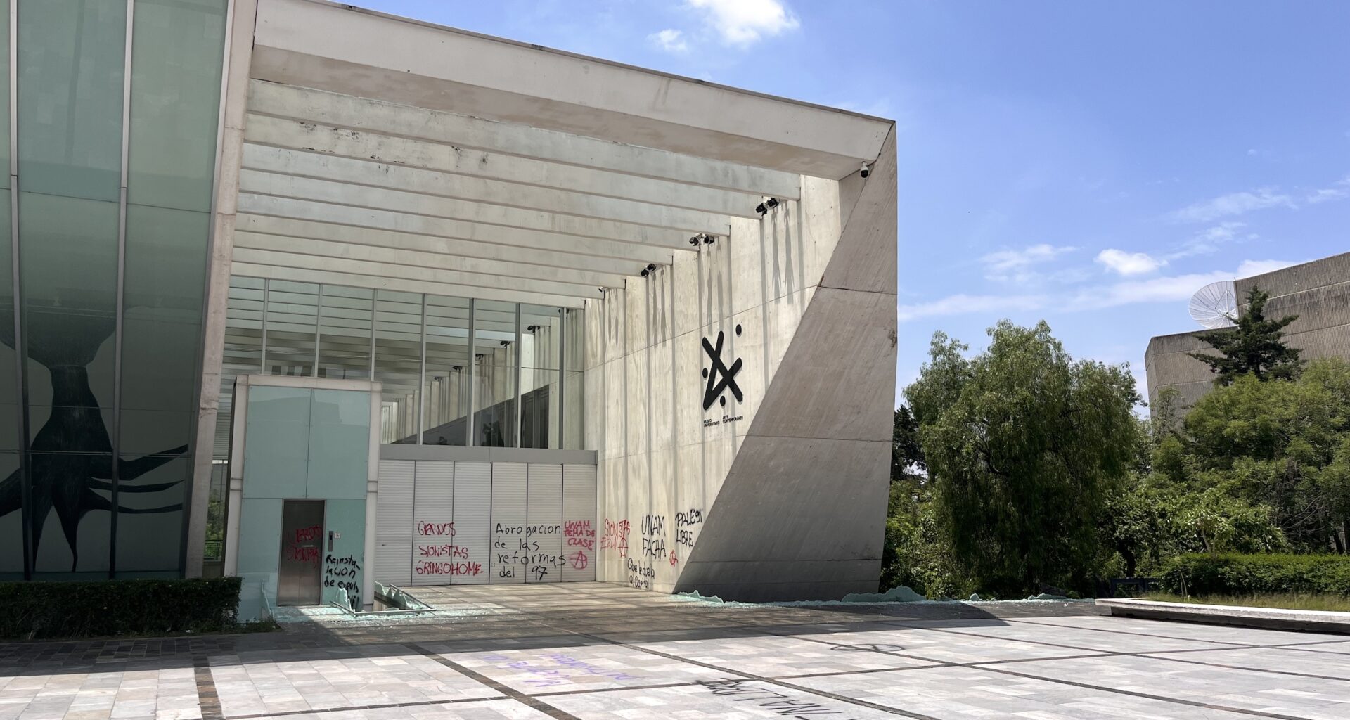 Anti-Gentrification Protest Targets Mexico City Contemporary Art Museum