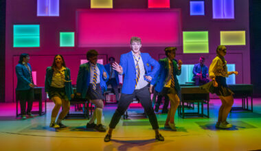 Review: A young actor emerges in Uptown Players' dynamic 'Jamie'