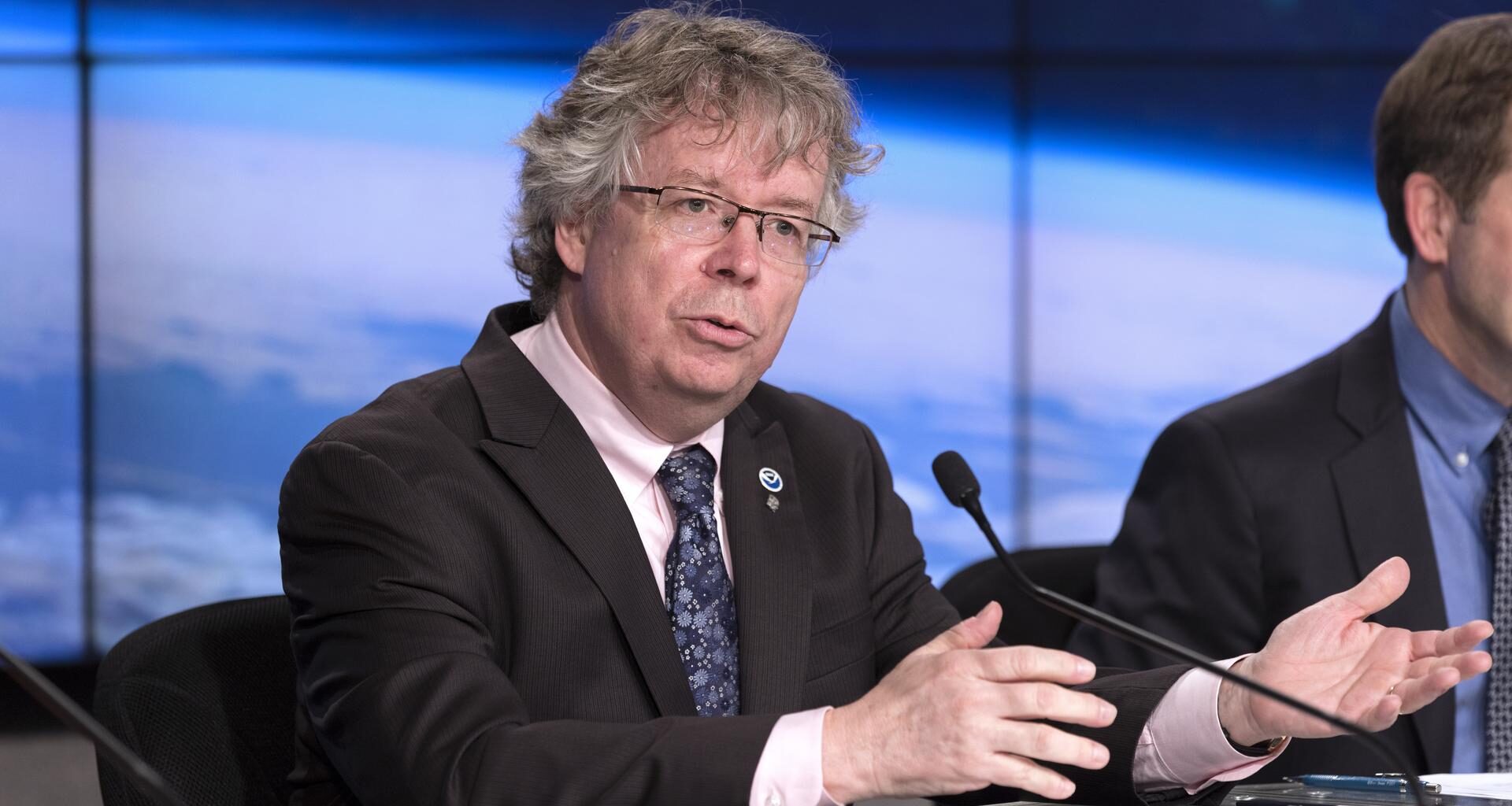 Head of NOAA satellite office placed on administrative leave