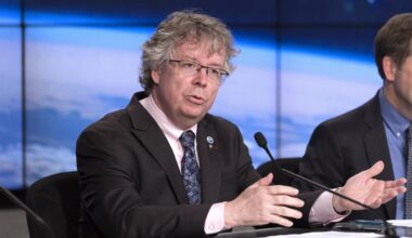 Head of NOAA satellite office placed on administrative leave