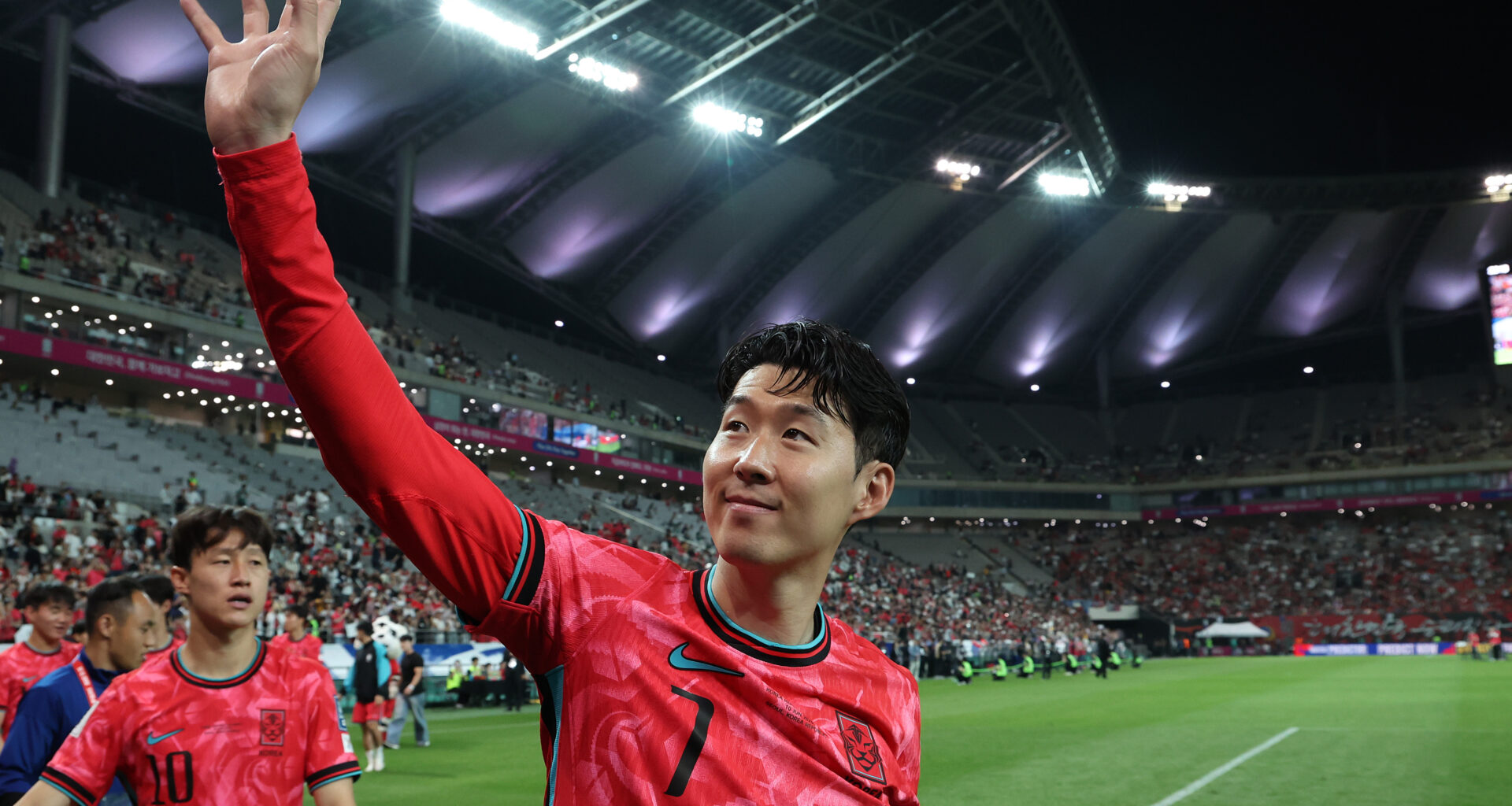 Son Heung-min waves to the crowd whilst on international duty