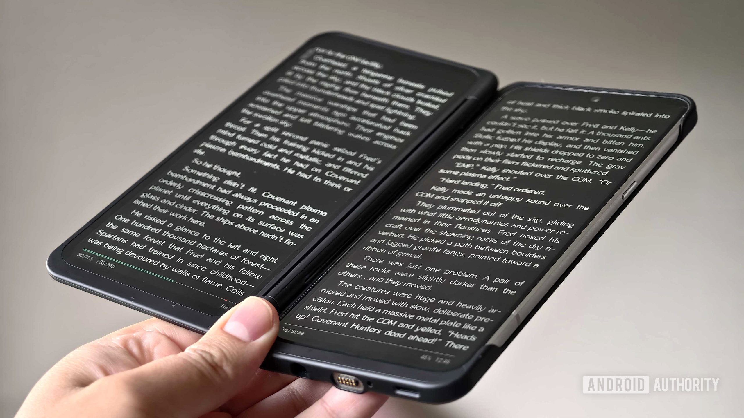 LG V60 dual screen case book close up