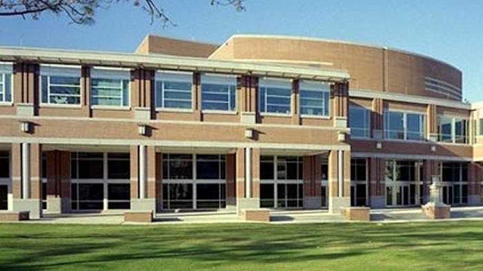 More than 350 UNF students on housing standby list amid dorm renovations
