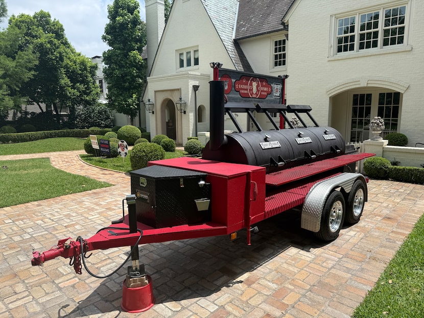 A smoker trailer belonging to Dallas chef Kent Rathbun was stolen from the gated parking lot...