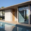House G+B / Mariana Orsi Arquitetura + Design - Image 2 of 31