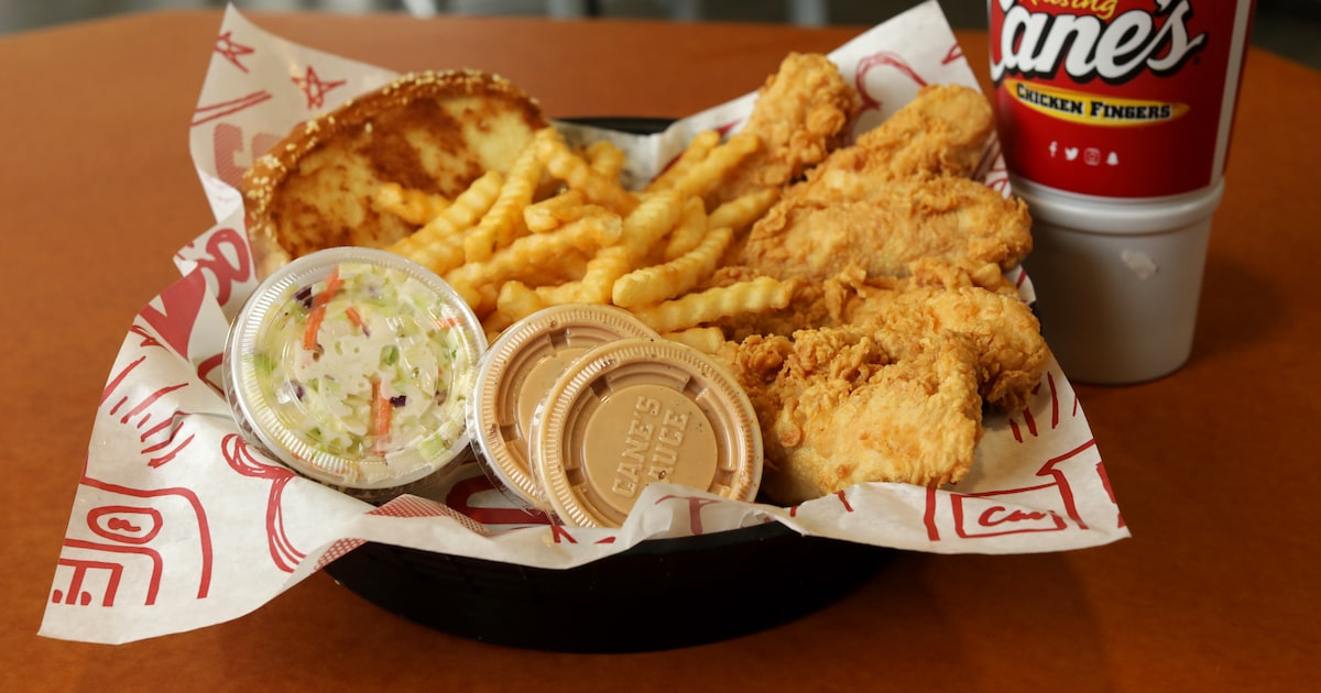 Get free chicken this weekend at nearly 70 Dallas-Fort Worth restaurants