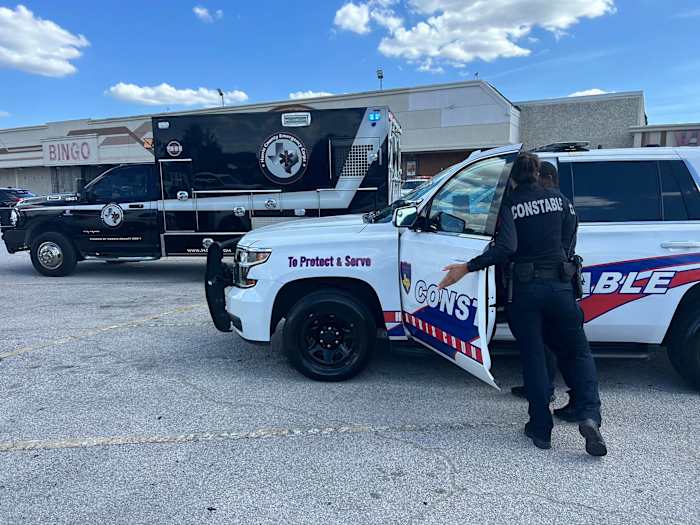 Man shot in leg in possible accidental shooting at N. Harris County meat market