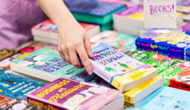 Romance bookstores are giving Southern California readers a reason to swoon – Orange County Register