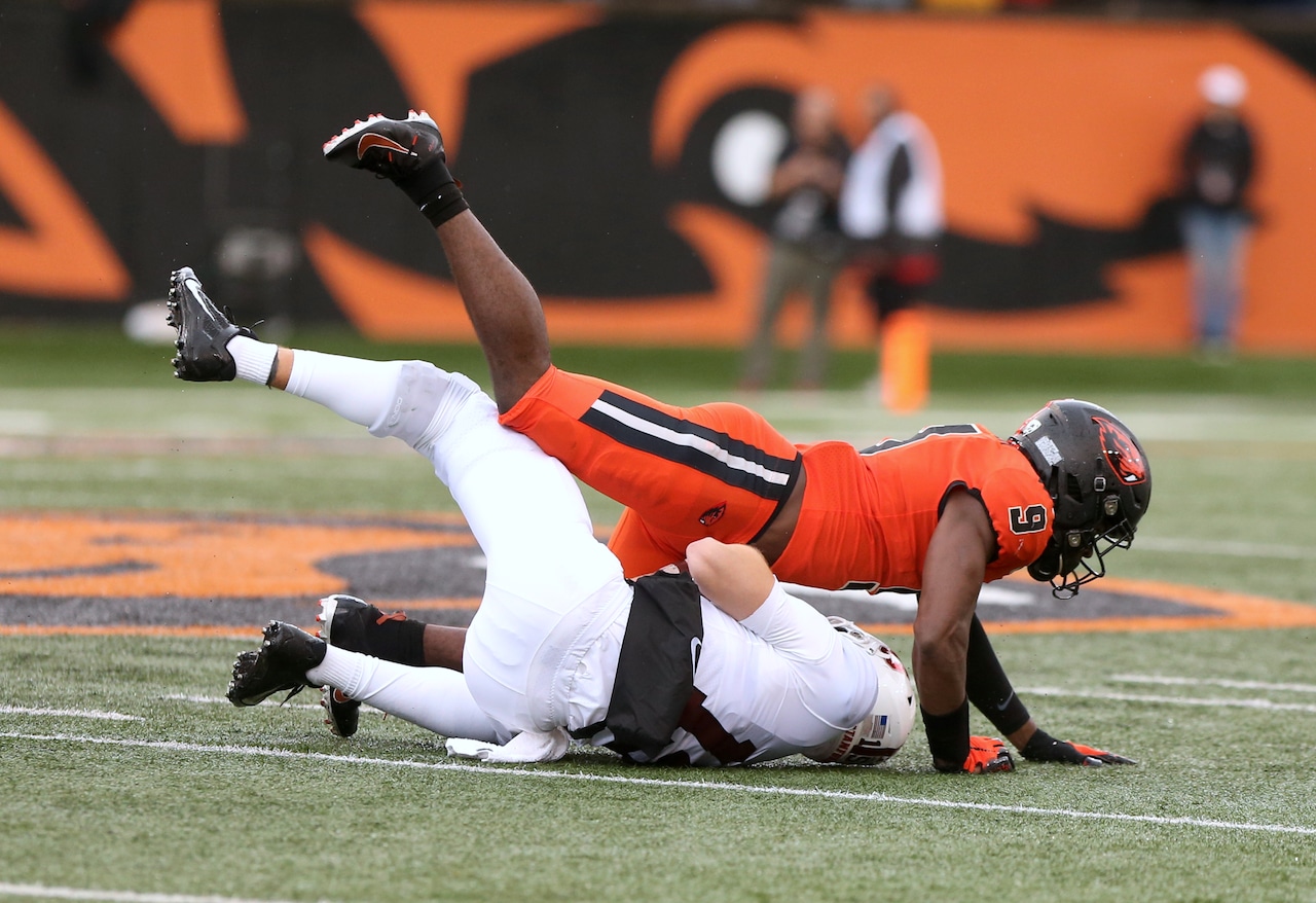 Oregon State Beavers All-Quarter-Century team nominees: Outside linebackers