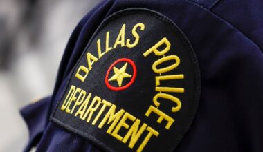 Dallas police officer allegedly steals nearly $38,000 worth of Apple products
