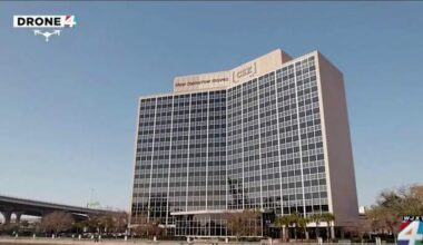 CSX lays off about 125 managers in company-wide realignment