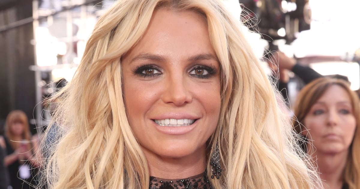 Britney Spears Uses Bizarre Dance Video to Announce She’s a New Mom