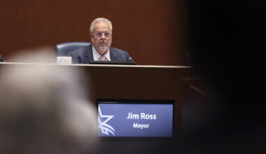 Arlington mayor on payment plan with IRS for $174K in back taxes, council peers say work unaffected