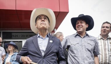 Splat!: Prime Minister Carney struggles to flip perfect pancake at Calgary Stampede - CTV News