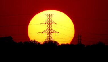 Dallas County reports first heat-related death of the season