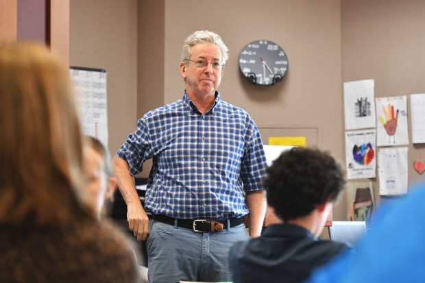 Scranton native and entrepreneur Robert Sprung speaks to students during...