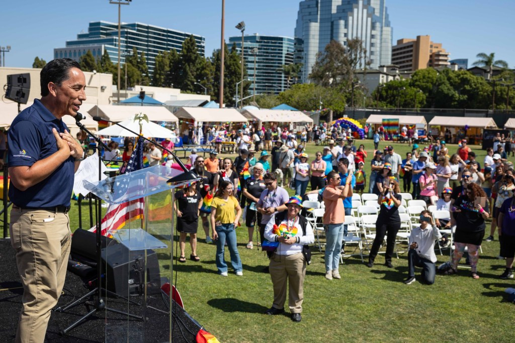 San Diego's Jewish LGTBQ+ holds separate Pride event