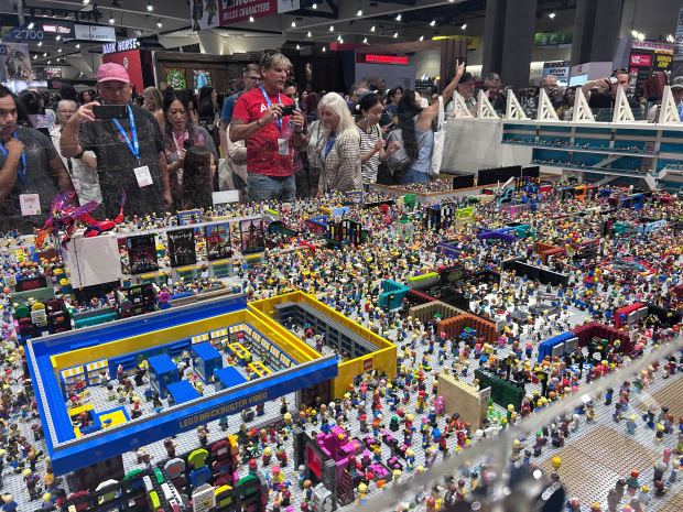 LEGO has created several scenes from Comic-Con at its booth...