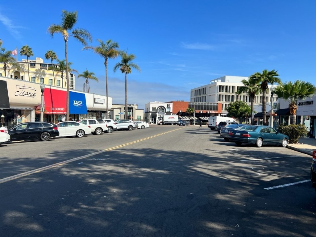 San Diego has passed up offers of free playground and intersection upgrades. A new policy aims to fix that. – San Diego Union-Tribune