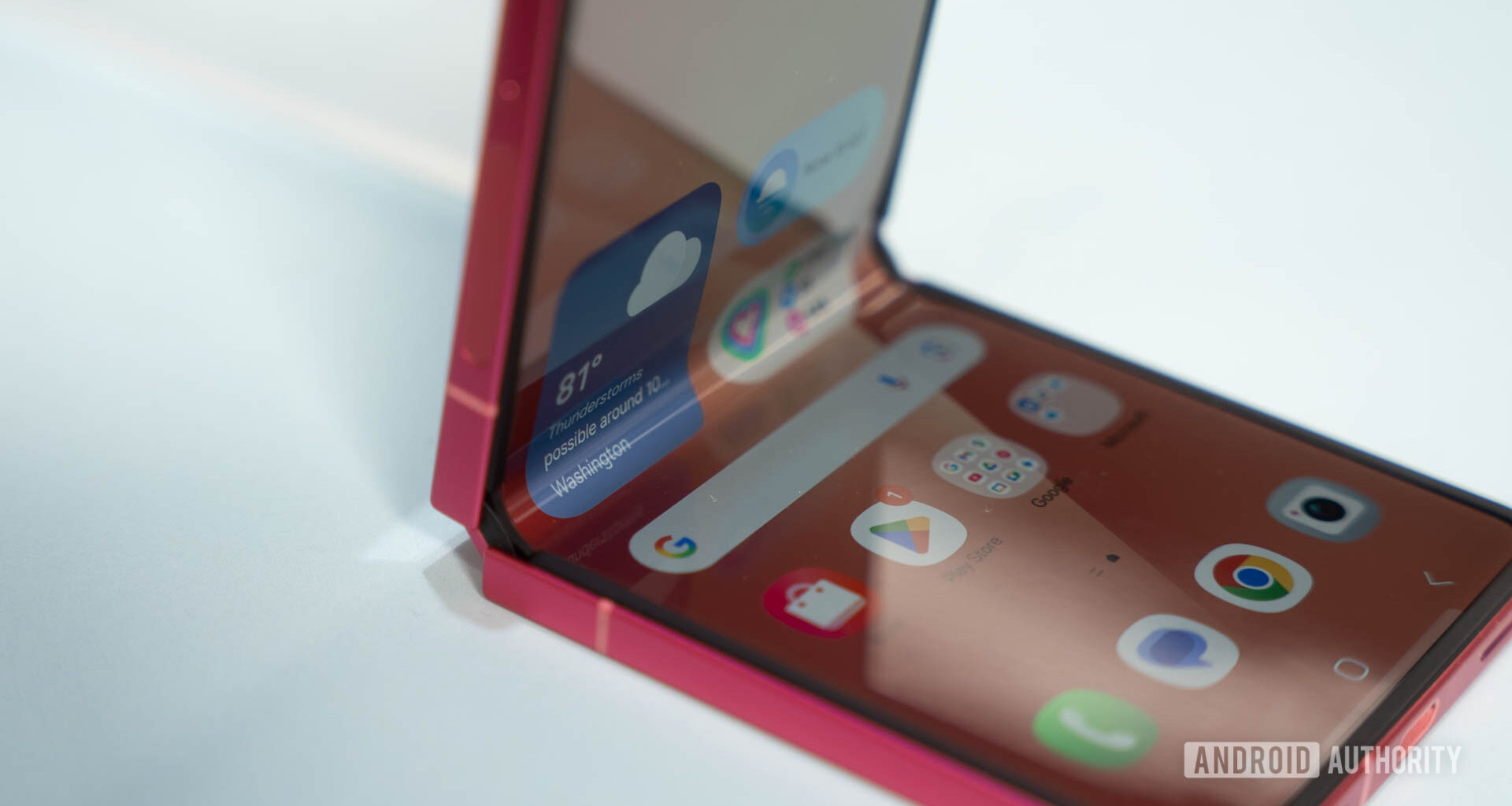 Samsung Galaxy Z Flip 7 halfway folded shoing hinge on display