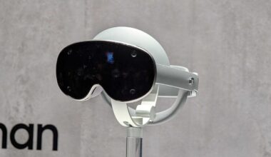 Samsung Will Finally Stop Screwing Around and Release Its Vision Pro Killer